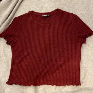 maroon top